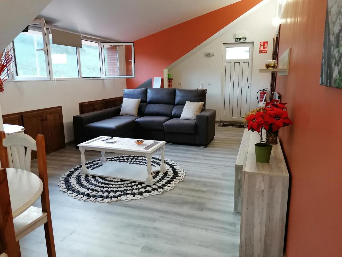 شقة Apartamento Turistico La Mies اورينيا المظهر الخارجي الصورة